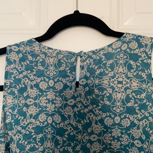 Blue top - Picture 4 of 4